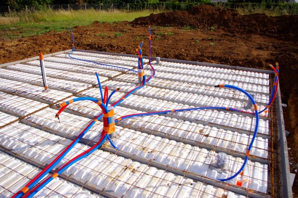 Dalle béton avec réseaux techniques intégrés - BATINOVA