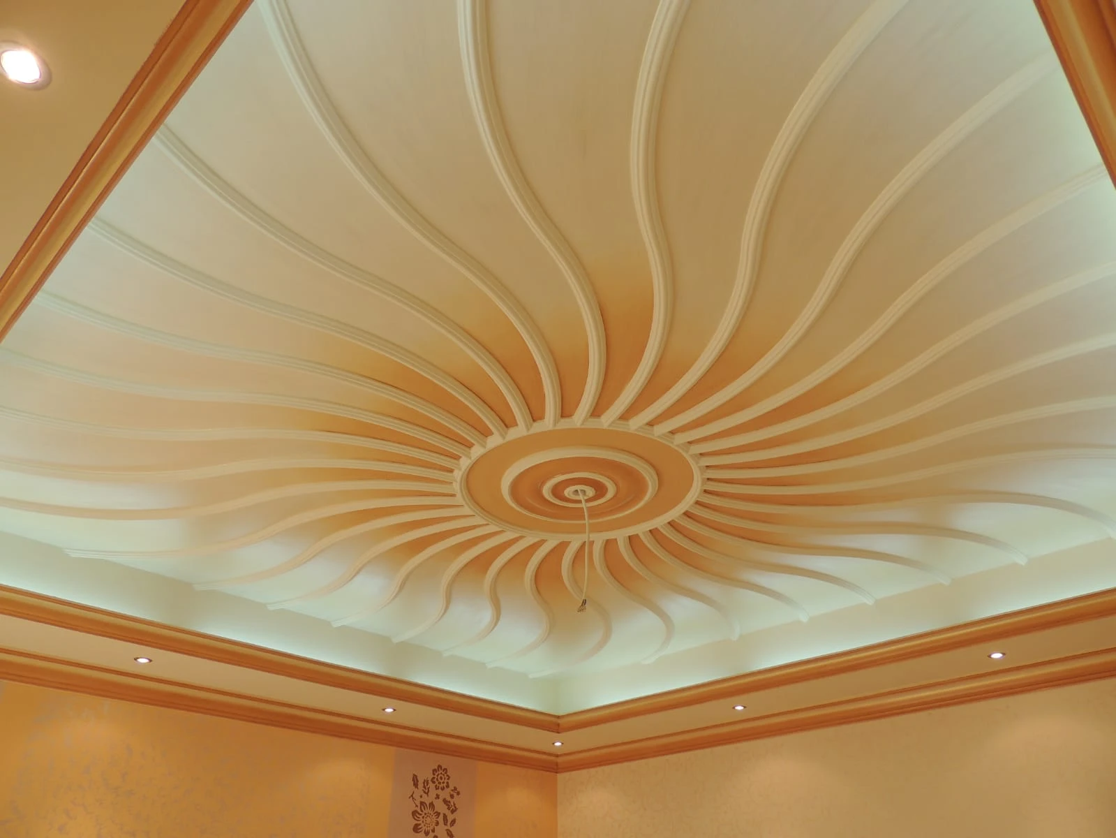 Plafond décoratif avec effet matière artistique - BATINOVA
